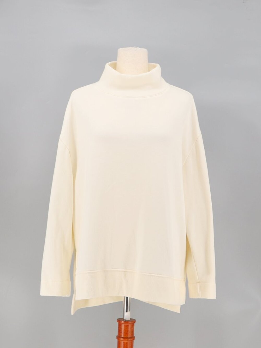 MAEVE Turtleneck Long Sleeve Soft Ivory Top Size M